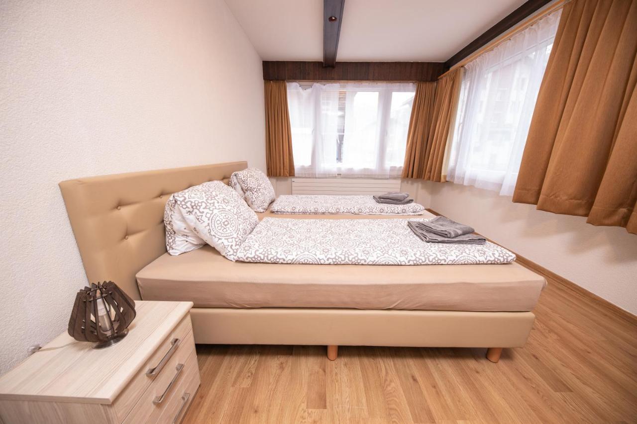 Апартаменти Haus Astoria Саас-Грунд Екстер'єр фото