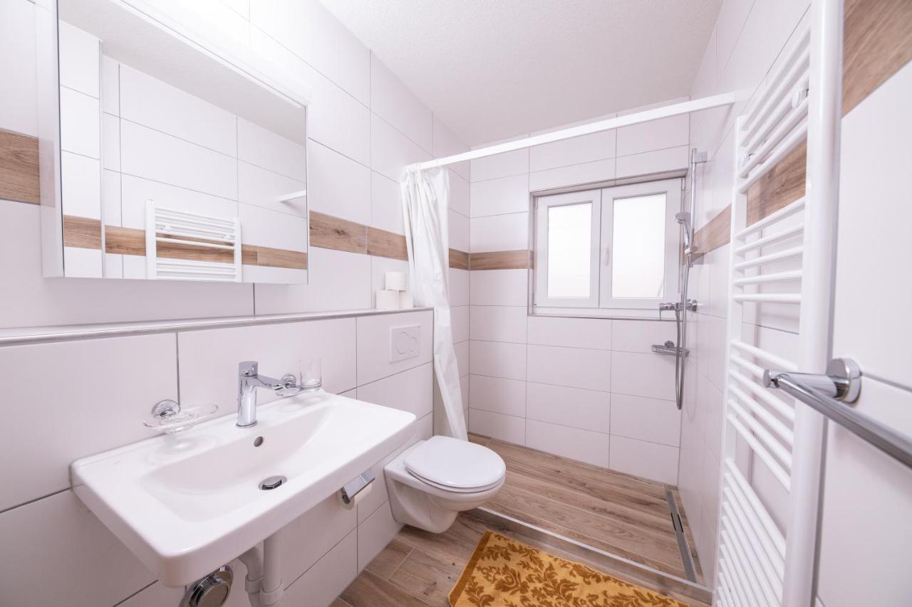 Апартаменти Haus Astoria Саас-Грунд Екстер'єр фото